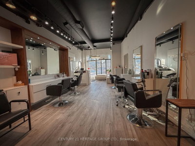 Unit 9 — 8910 Yonge Street — more photos