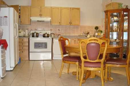 116 Southbrook Cres, Markham, Xxx | Image 2