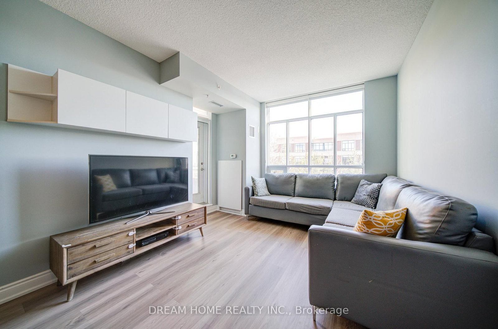 Condo for sale at 322-2396 Major Mackenzie Drive, Vaughan, Ontario, L6A 4Y1 - Maple - MLS: N12842478