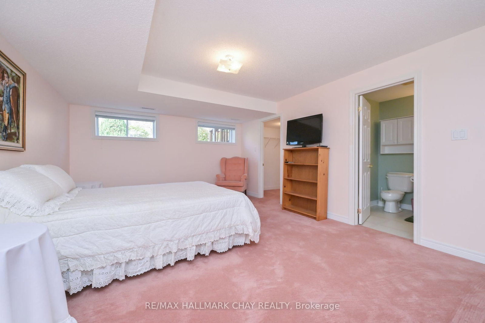 35 Via Amici • New Tecumseth, ON photo 26
