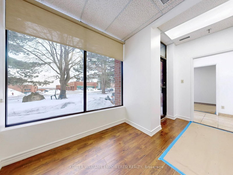 17 - 80 West Beaver Creek Rd, Richmond Hill, L4B 1H3 | Image 3