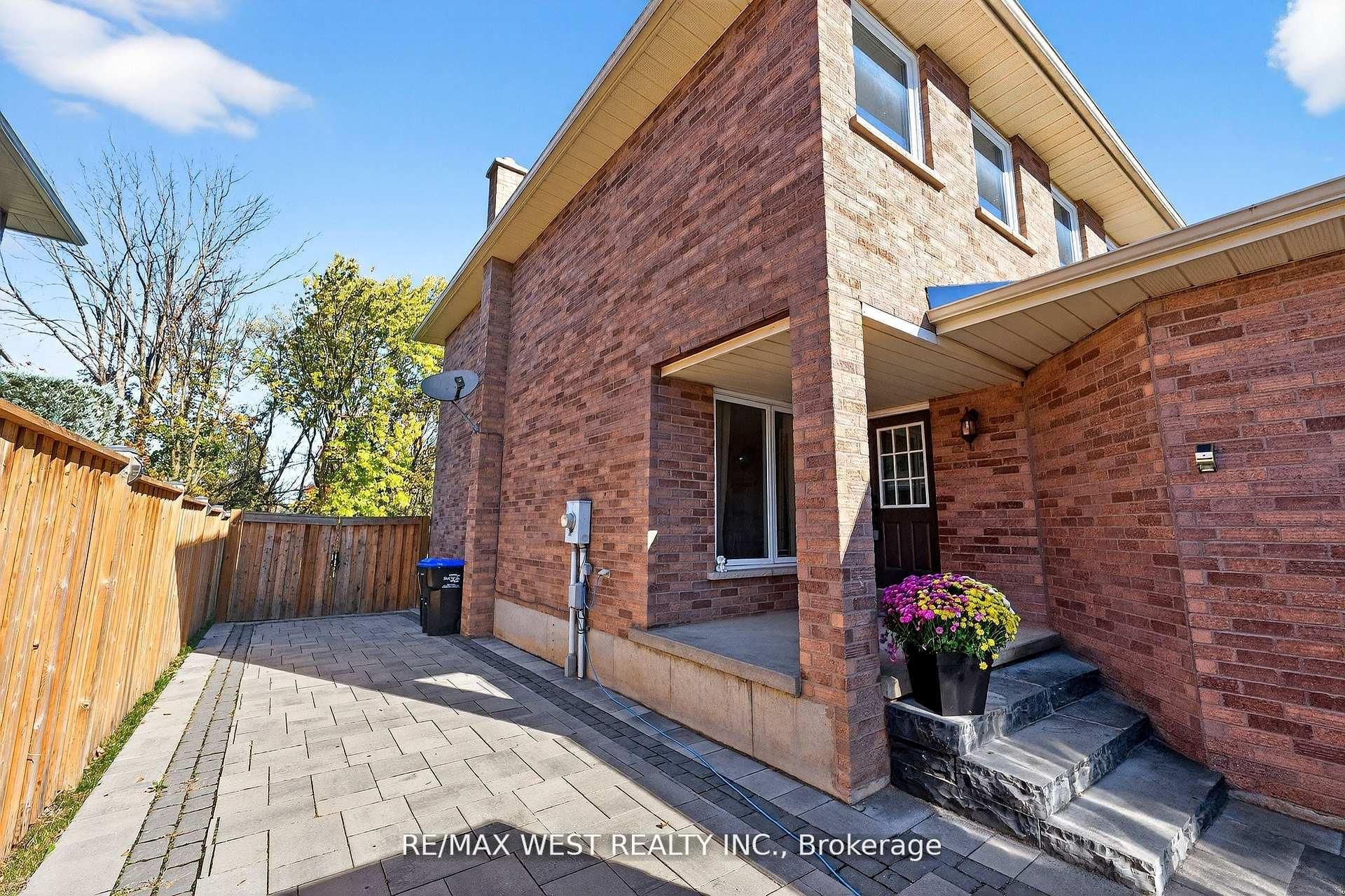 100 Kerr Boulevard