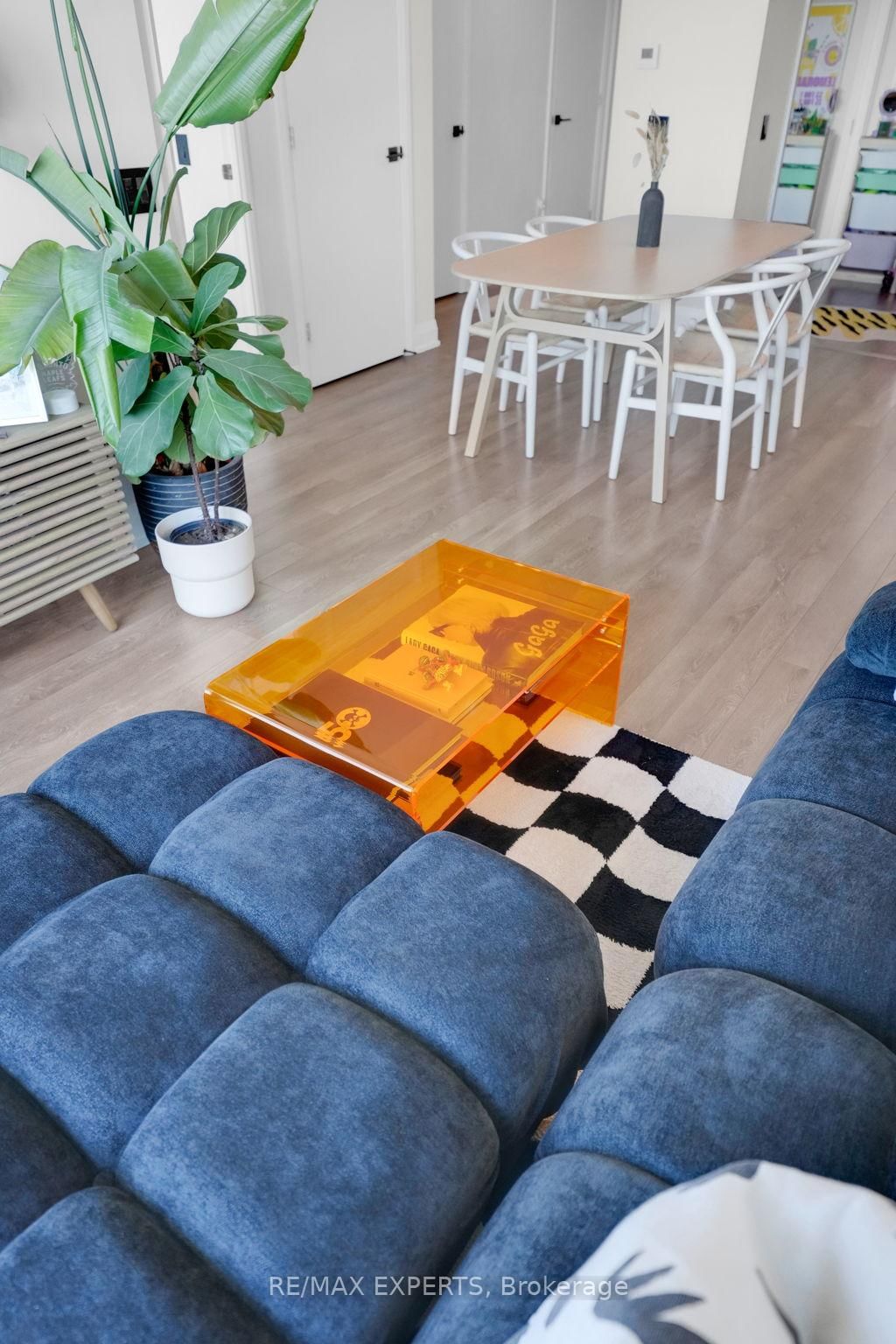 Condo sold at 601-4800 Highway 7 Road, Vaughan, Ontario, L4L 1H8 - East Woodbridge - MLS: N12844940