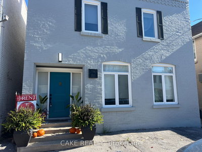 290 MAIN St | King | Image