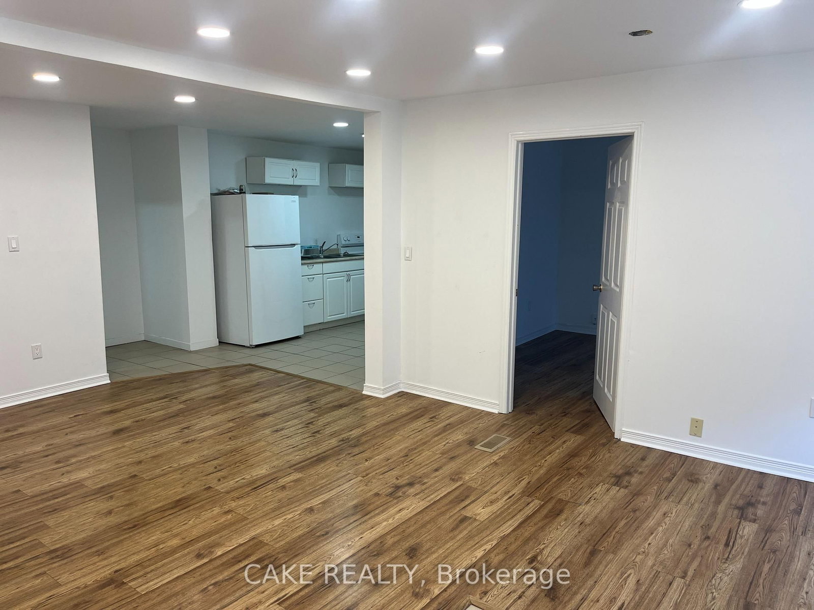 290 MAIN Street - Photo 18