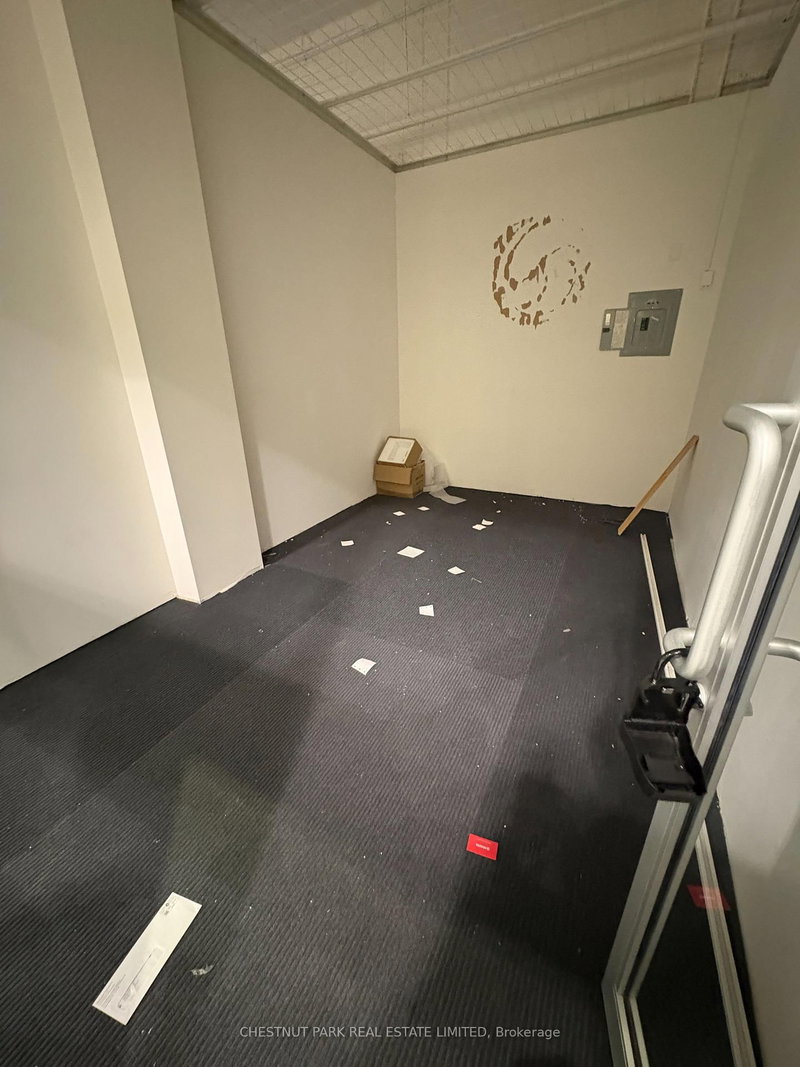 206 - 7181 Yonge St, Markham, L3T 0C7 | Image 2