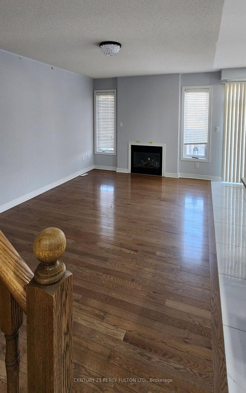 106 Henry Bauer Ave, Markham, L6C 0S3 | Image 3