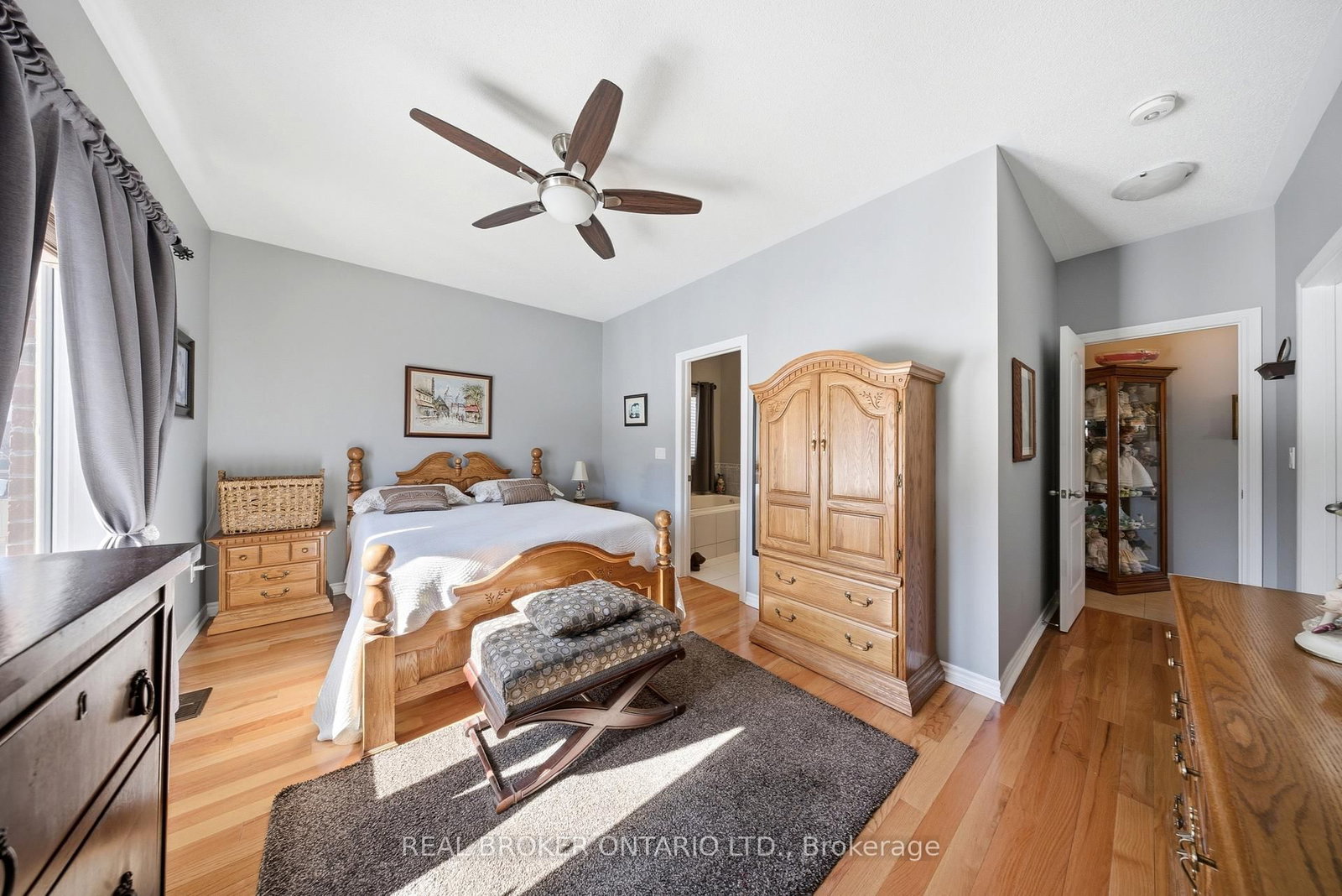 Detached House for sale at 171 Gold Park Gate, Essa, Ontario, L3W 0B4 - Angus - MLS: N12846862