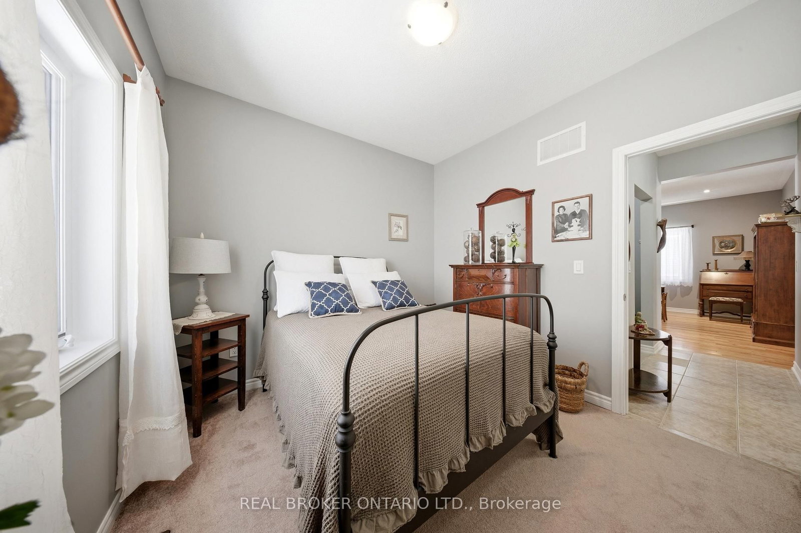 Detached House for sale at 171 Gold Park Gate, Essa, Ontario, L3W 0B4 - Angus - MLS: N12846862