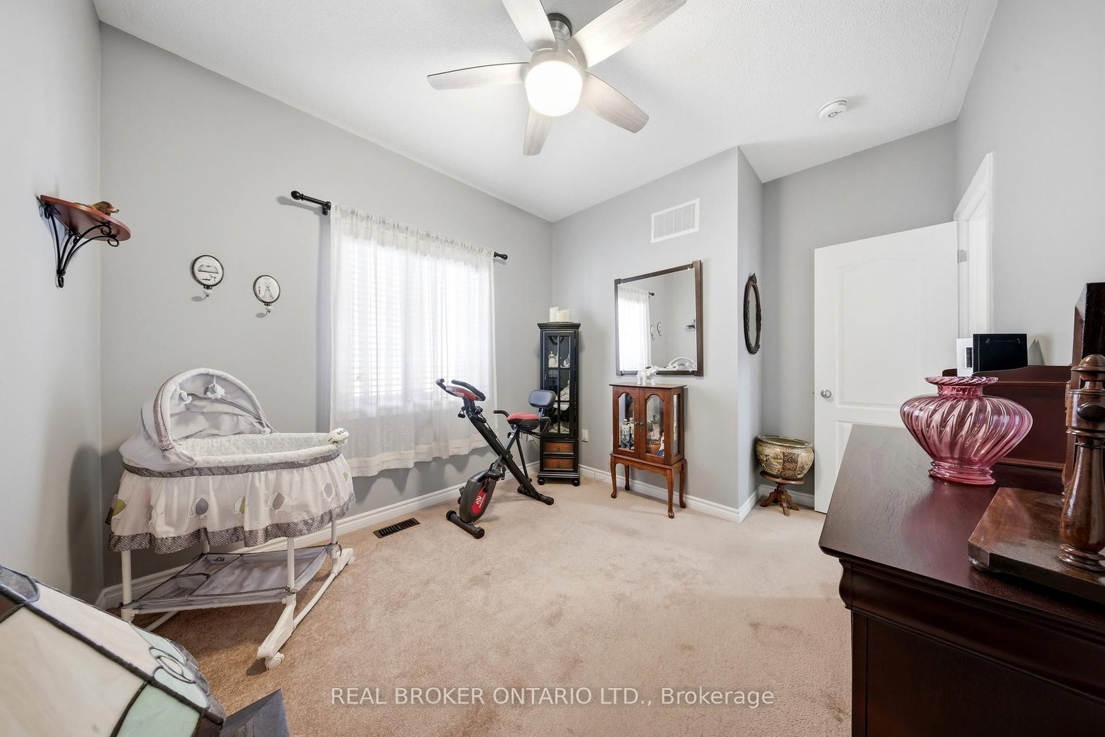 Detached House for sale at 171 Gold Park Gate, Essa, Ontario, L3W 0B4 - Angus - MLS: N12846862