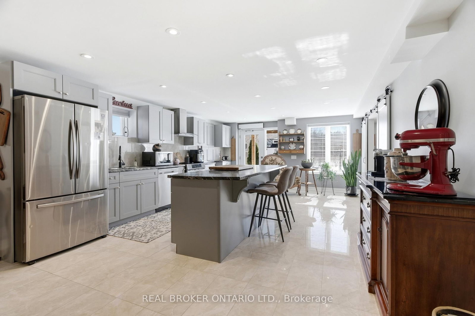 Detached House for sale at 171 Gold Park Gate, Essa, Ontario, L3W 0B4 - Angus - MLS: N12846862