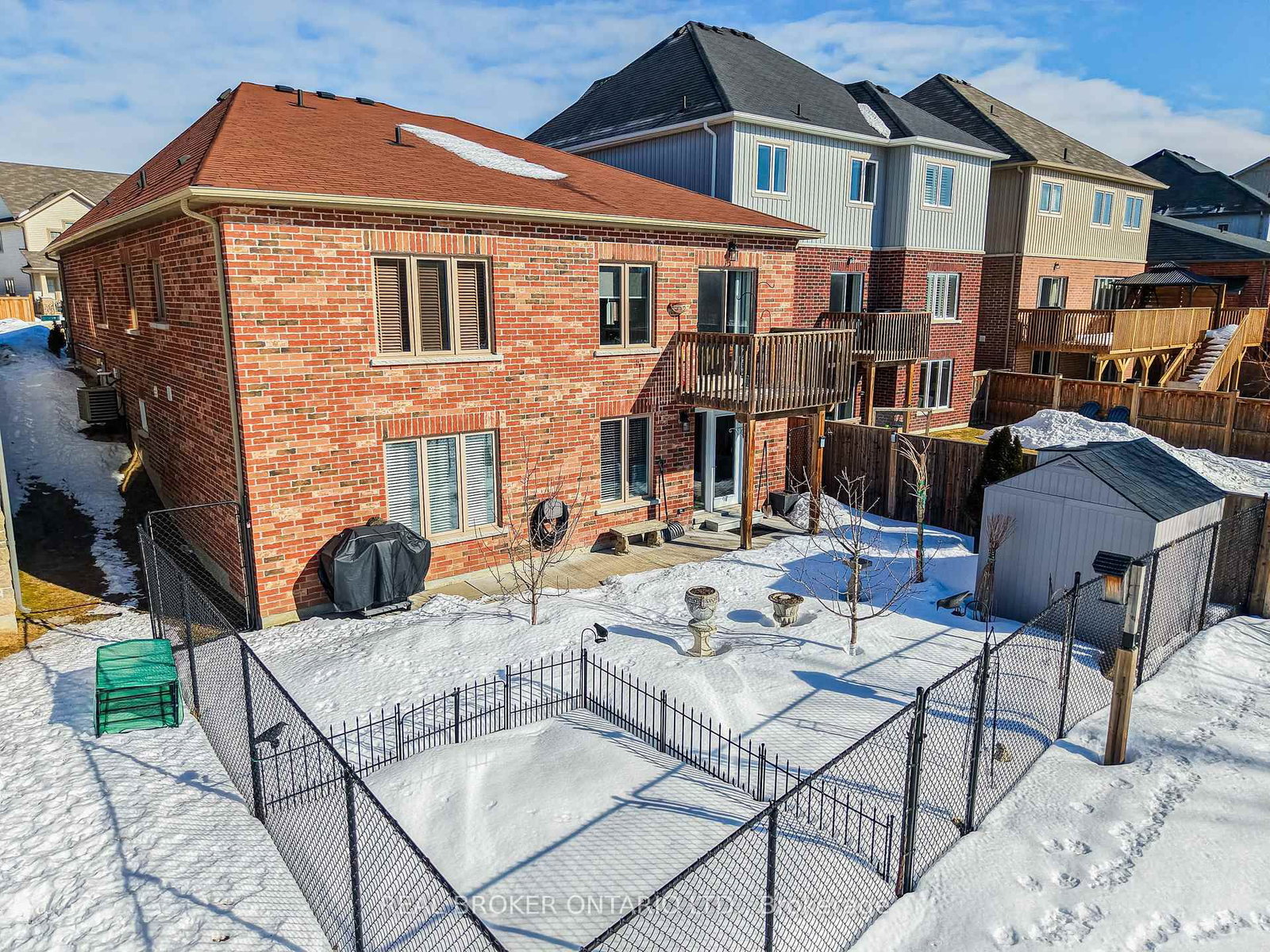 Detached House for sale at 171 Gold Park Gate, Essa, Ontario, L3W 0B4 - Angus - MLS: N12846862