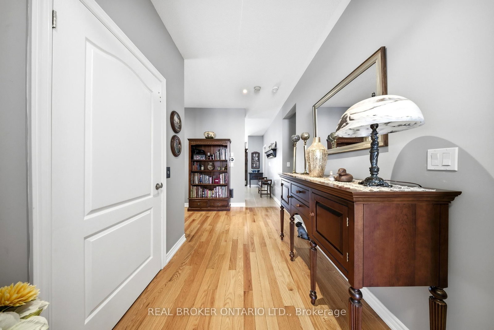 Detached House for sale at 171 Gold Park Gate, Essa, Ontario, L3W 0B4 - Angus - MLS: N12846862