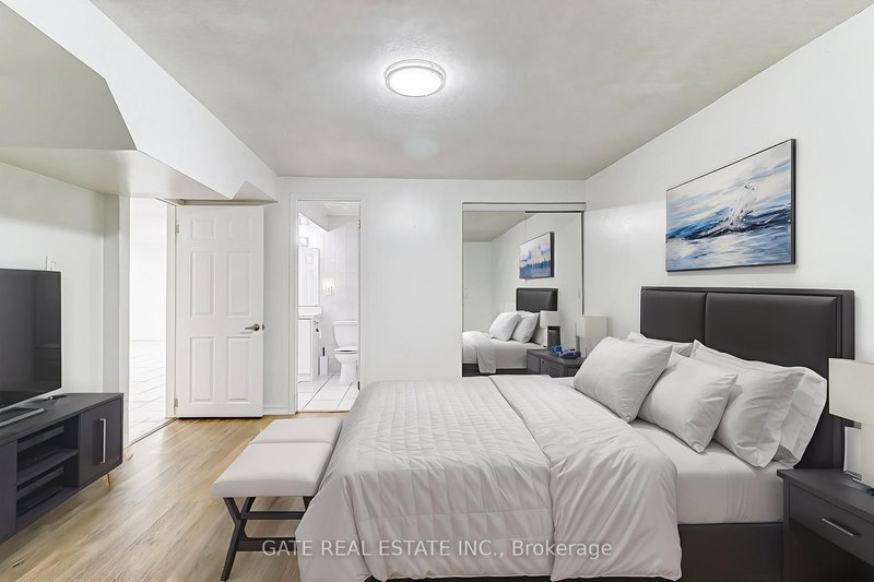 11 Jordana Dr, Markham, L3S 3C2 | Image 3