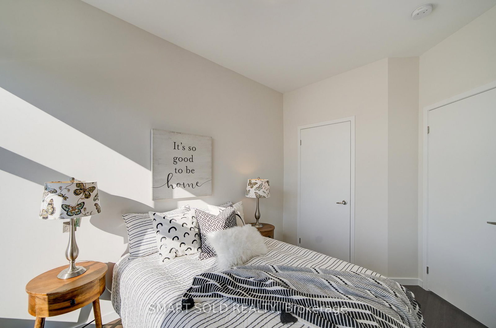 Townhouse for sale at 13 Armillo Place, Markham, Ontario, L6E 0V4 - Wismer - MLS: N12847198