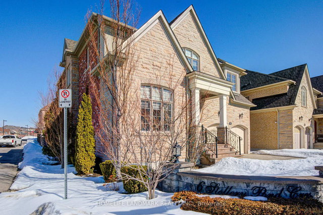 6 Stollery Pond Crescent