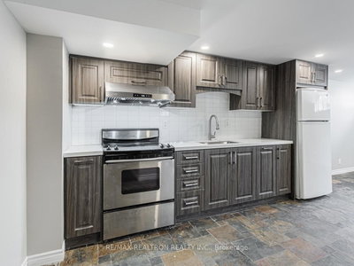 72B Dunning Avenue — photo 5