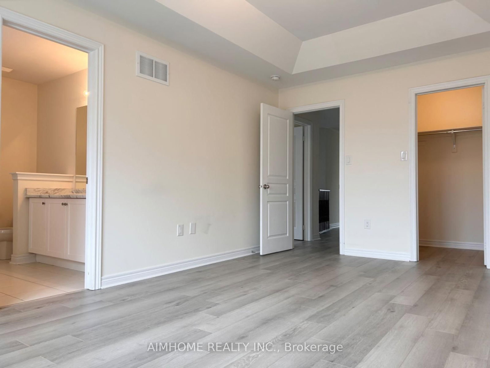 Detached House for lease at 202 Harbord Street, Markham, Ontario, L6C 0X3 - Berczy - MLS: N12848284