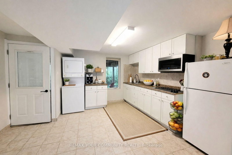 79 Chaya Sara Gdns, Vaughan, L6A 0Z7 | Image 3