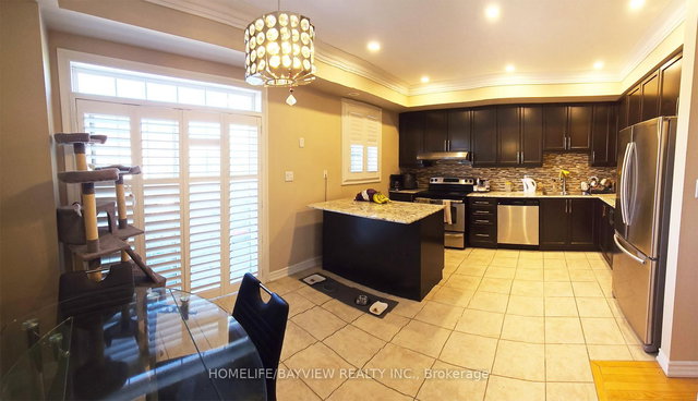 Upper - 9 Ruskov Lane