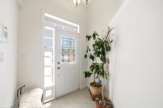 28 Headwater Crescent