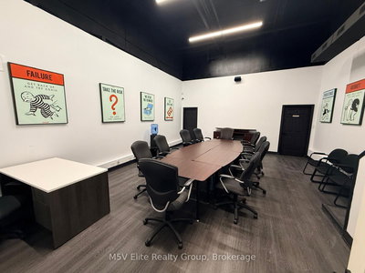 16 - 250 Regina Rd | Vaughan | Image