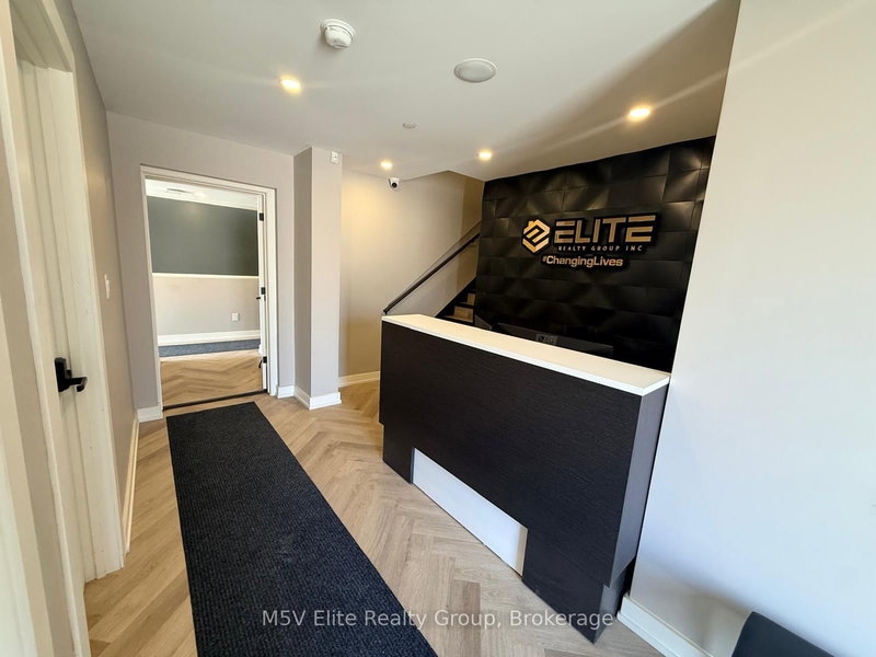 15 - 250 Regina Rd, Vaughan, L4L 8N2 | Image 2