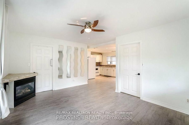 780 William St, Innisfil, L9S 2G3 | Image 3