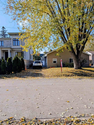 26 River Dr | East Gwillimbury | Image