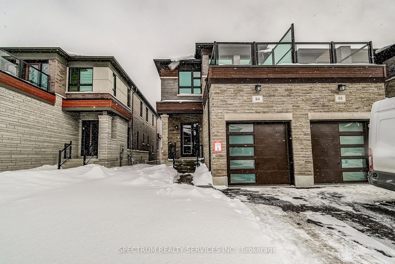 84 Adario Cres, Vaughan, L4H 4P7 | Image 2