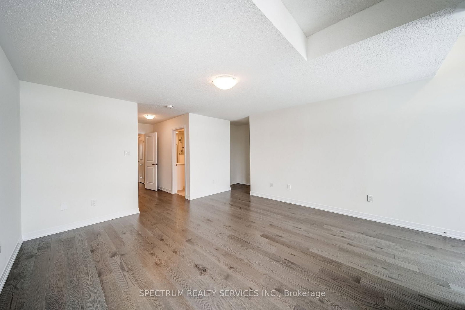 Townhouse for sale at 136 Adario Crescent, Vaughan, Ontario, L4H 4P7 - Vellore Village - MLS: N12853776