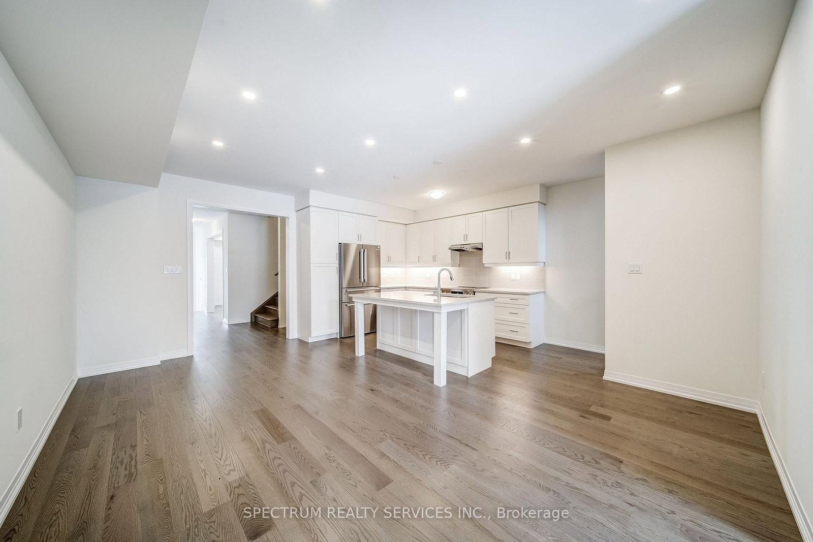 Townhouse for sale at 136 Adario Crescent, Vaughan, Ontario, L4H 4P7 - Vellore Village - MLS: N12853776