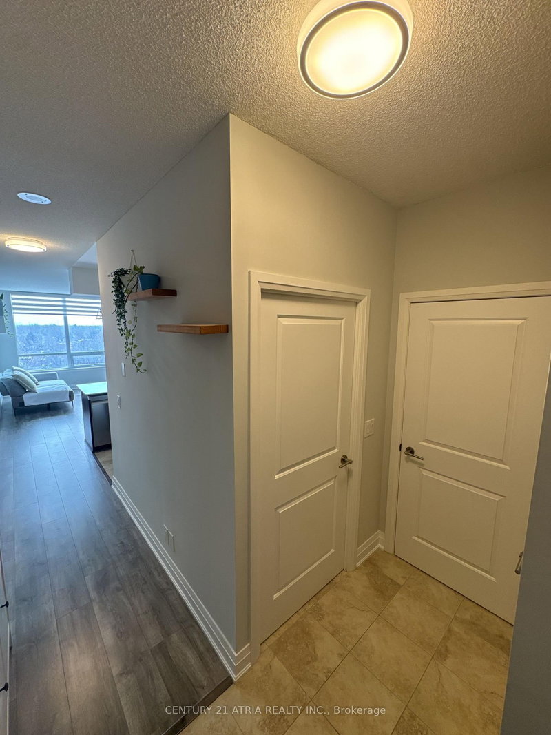 810 - 520 Steeles Ave W, Vaughan, L4J 0H2 | Image 3