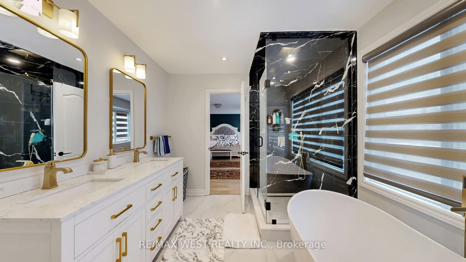 Detached House for sale at 31 Mulholland Drive, Vaughan, Ontario, L4J 7T7 - Beverley Glen - MLS: N12854910