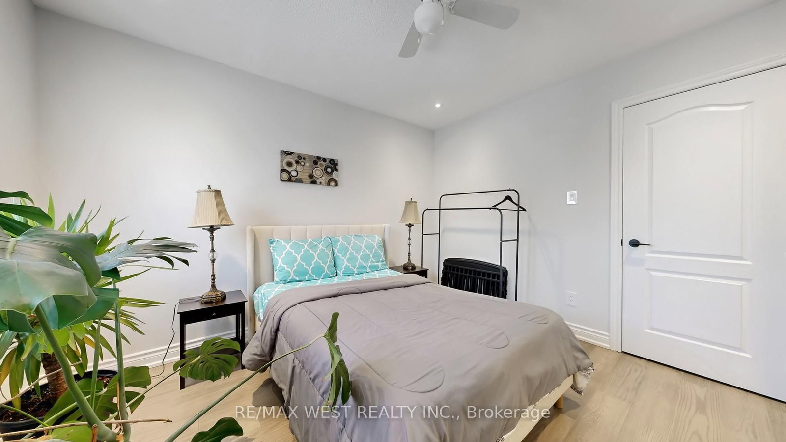 Detached House for sale at 31 Mulholland Drive, Vaughan, Ontario, L4J 7T7 - Beverley Glen - MLS: N12854910