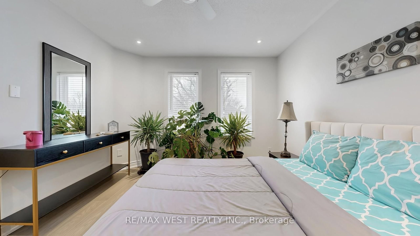 Detached House for sale at 31 Mulholland Drive, Vaughan, Ontario, L4J 7T7 - Beverley Glen - MLS: N12854910