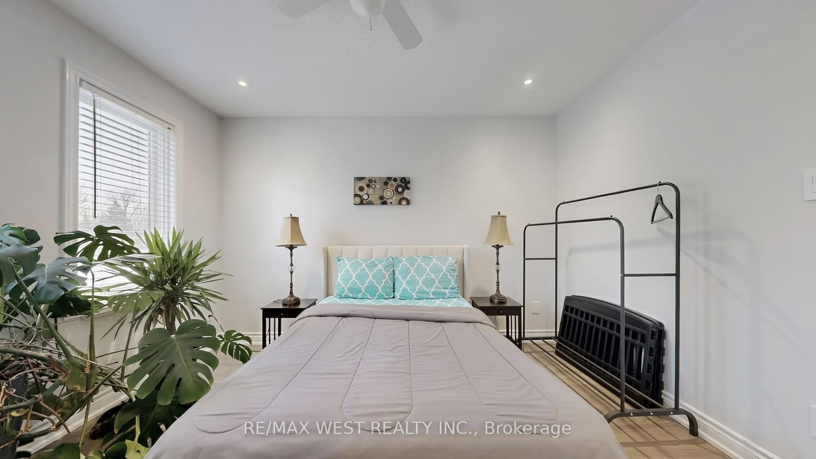 Detached House for sale at 31 Mulholland Drive, Vaughan, Ontario, L4J 7T7 - Beverley Glen - MLS: N12854910