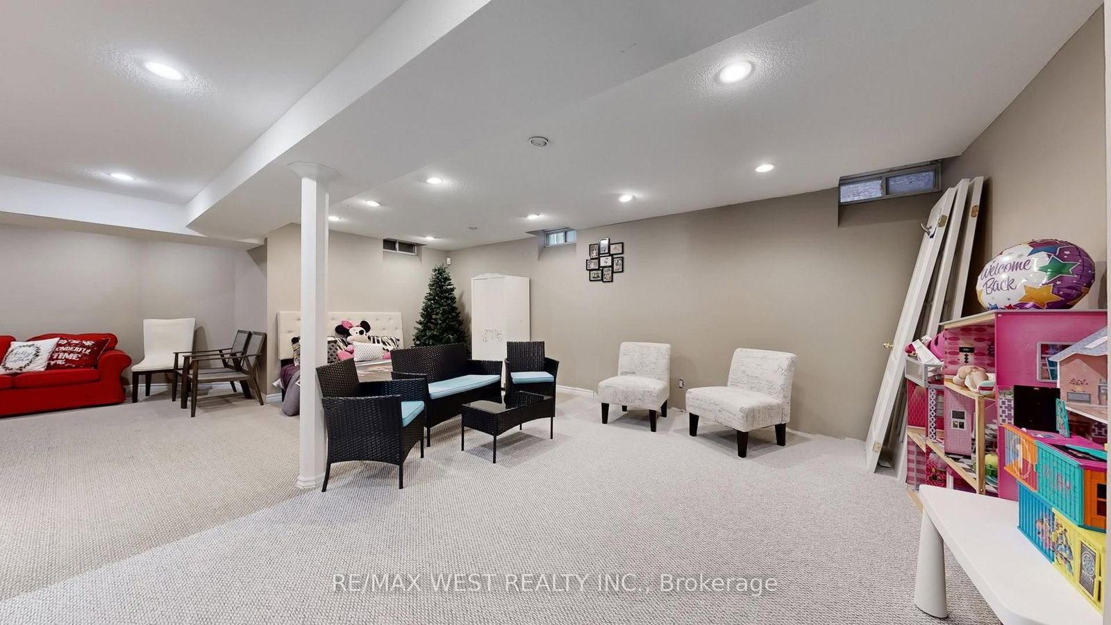 Detached House for sale at 31 Mulholland Drive, Vaughan, Ontario, L4J 7T7 - Beverley Glen - MLS: N12854910