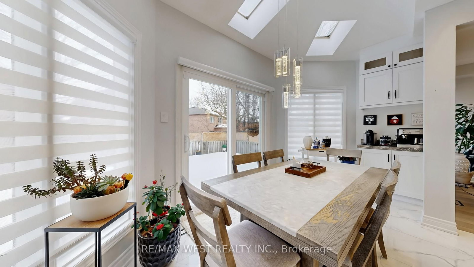 Detached House for sale at 31 Mulholland Drive, Vaughan, Ontario, L4J 7T7 - Beverley Glen - MLS: N12854910