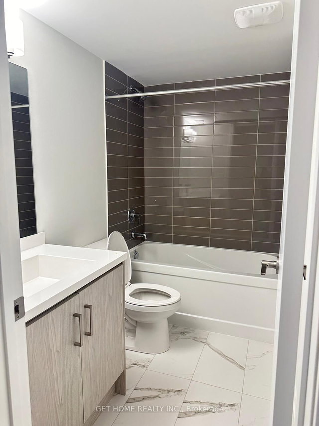 TH222 - 131 Honeycrisp Crescent