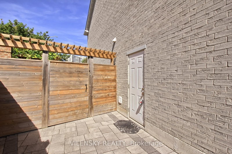 Basement - 127 Gailcrest Circ, Vaughan, L4J 5V8 | Image 2