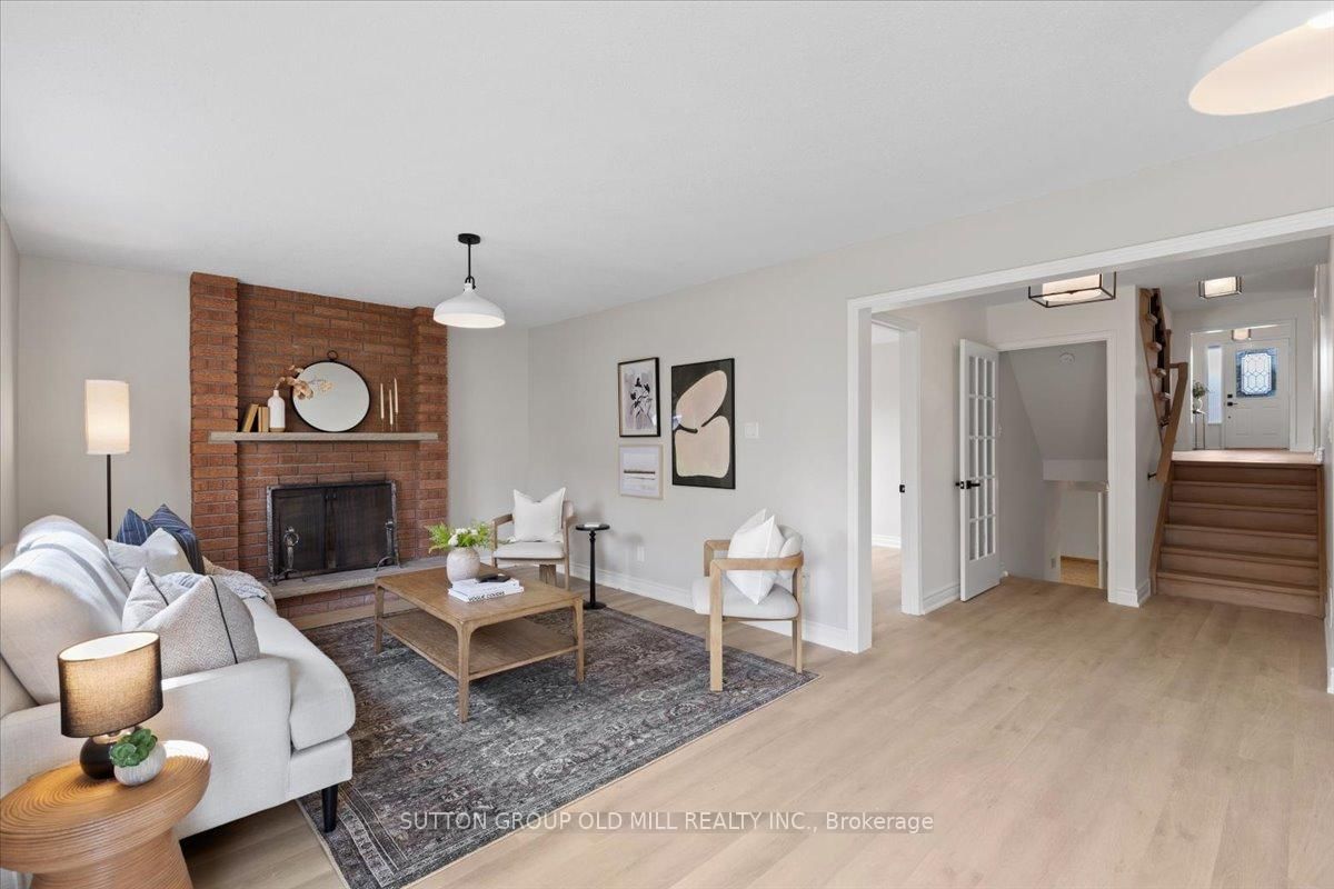 Detached House for sale at 37 Brandy Crescent, Vaughan, Ontario, L4L 3C5 - East Woodbridge - MLS: N12857700