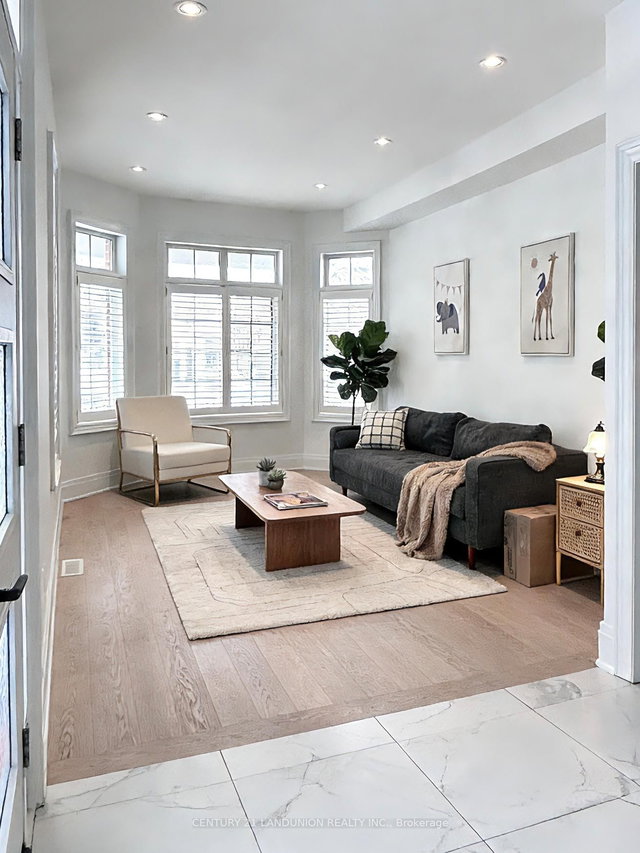 106 santa maria Trail