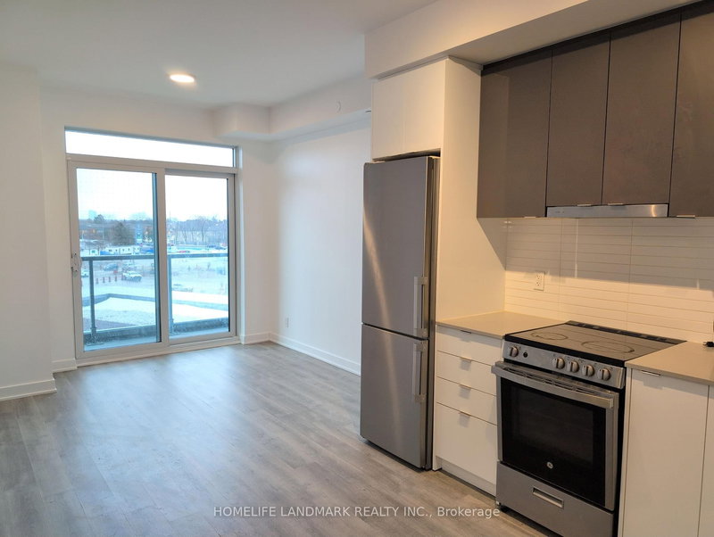 home for lease on B-0330-50 Upper Mall Way