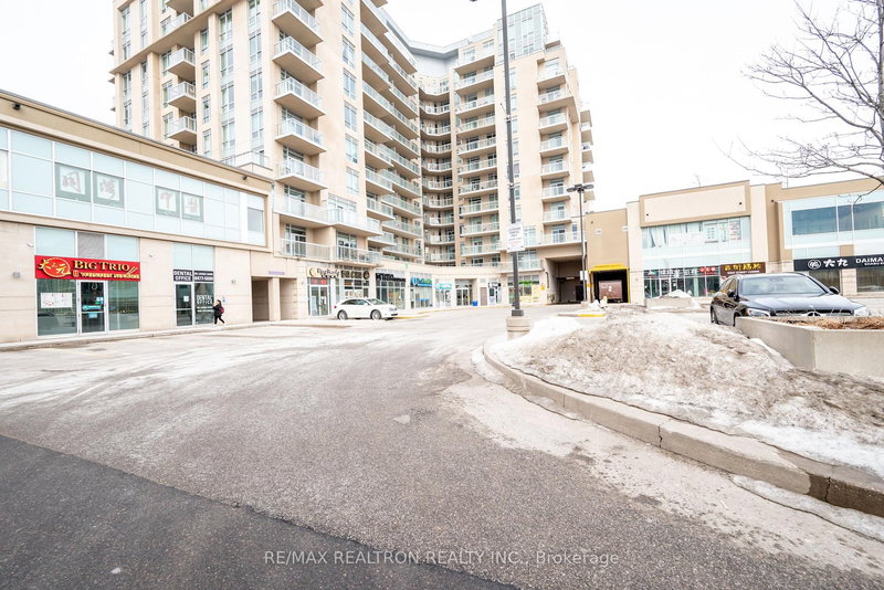 28 South Unionville Ave, Markham, L3R 4P9 | Image 3