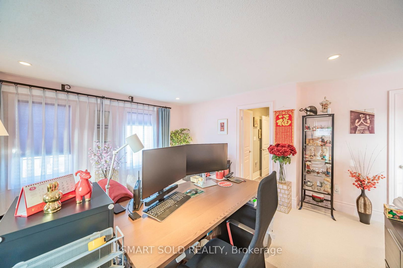 Detached House for sale at 33 Earnshaw Drive, Markham, Ontario, L6C 0E4 - Victoria Square - MLS: N12859888