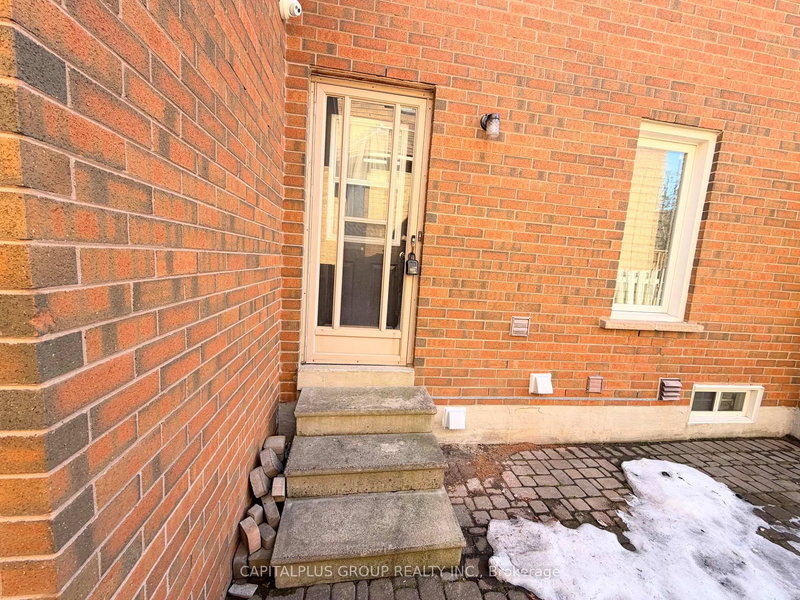 Basement - 67 Guildford Circ, Markham, L3R 0S2 | Image 2