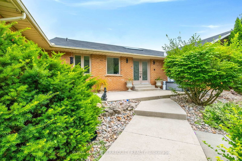 1041 15th Side Rd, New Tecumseth, L0G 1T0 | Image 3