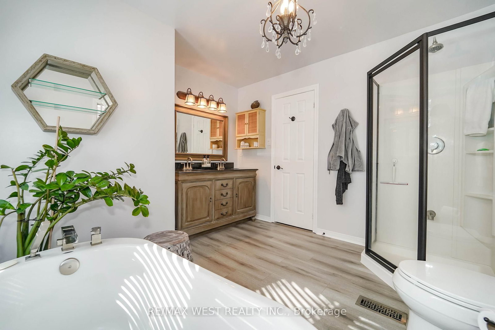 Detached House for sale at 43 Summitcrest Drive, Richmond Hill, Ontario, L4S 1A7 - Devonsleigh - MLS: N12860870