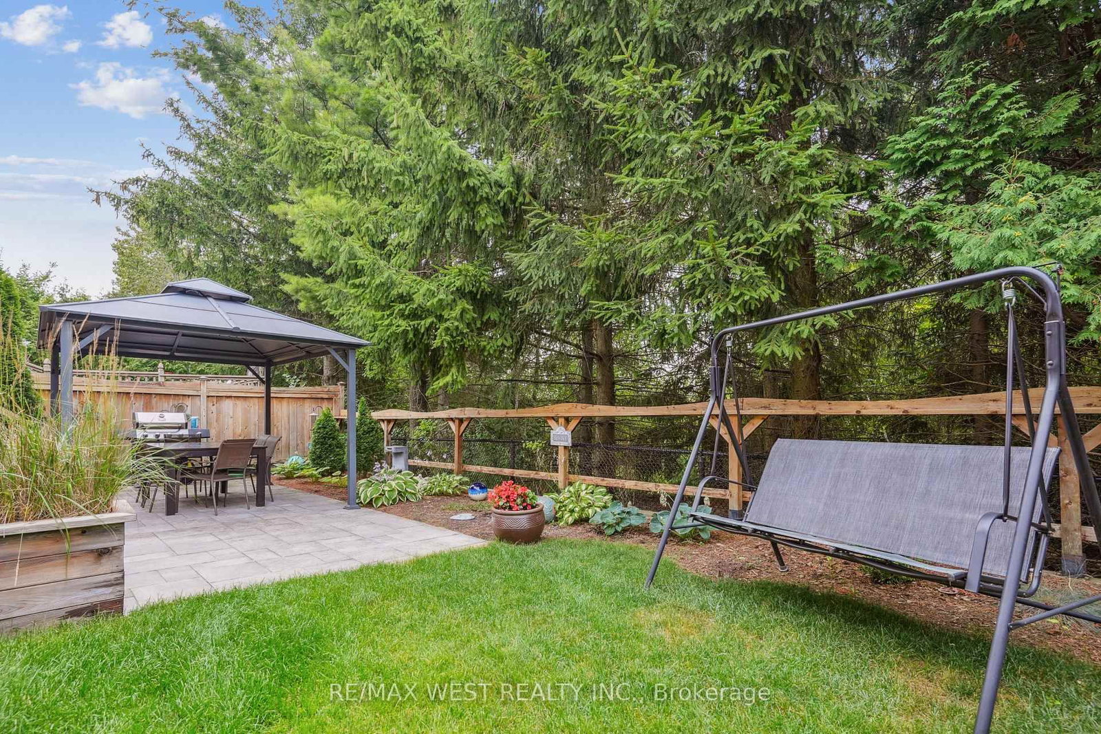 Detached House for sale at 43 Summitcrest Drive, Richmond Hill, Ontario, L4S 1A7 - Devonsleigh - MLS: N12860870